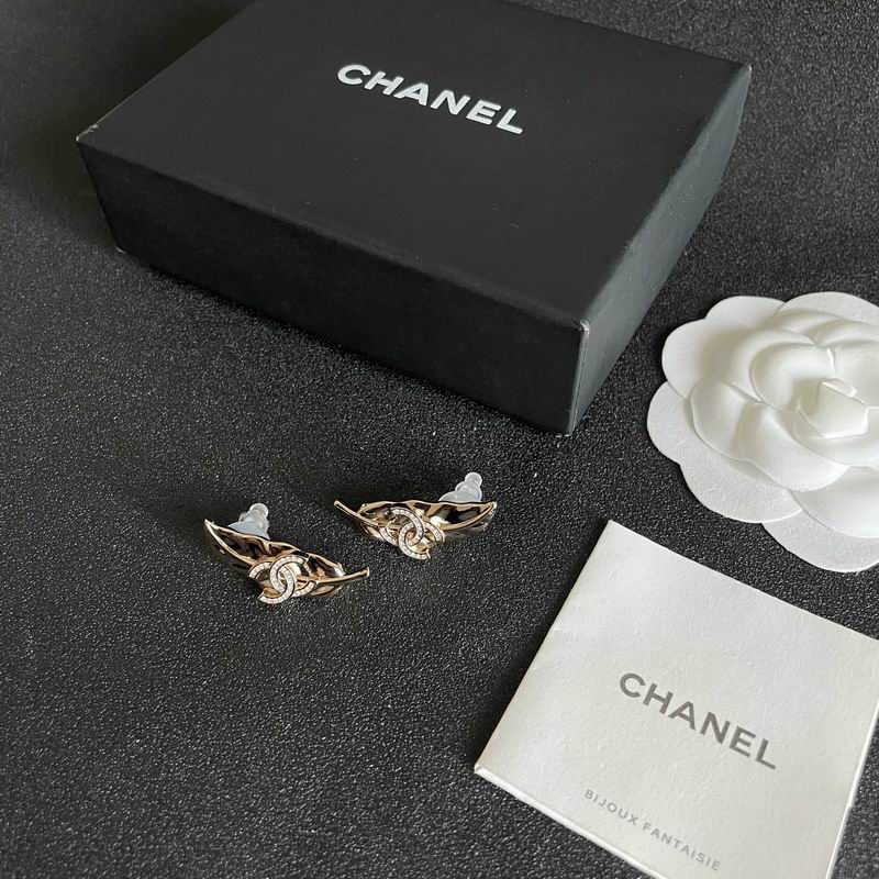 Chanel Earring 03yxs313